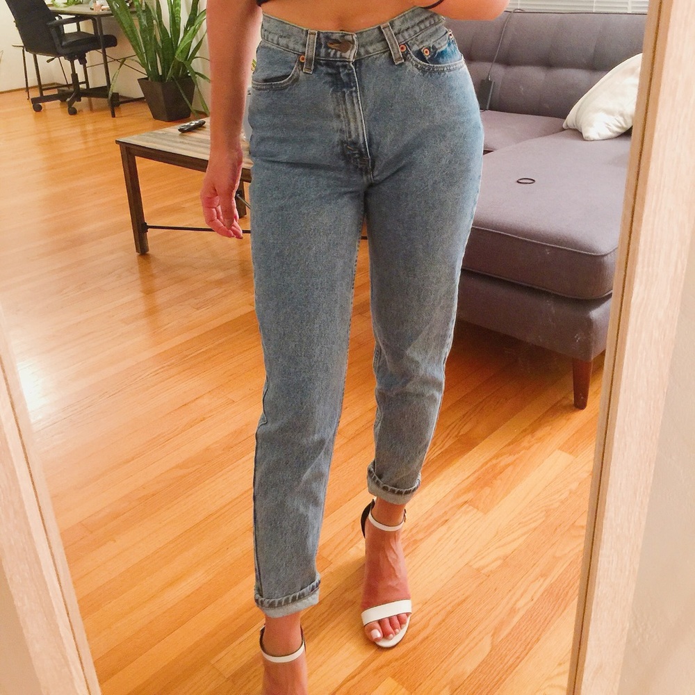 Vintage Levi’s 512 mom Jean slim fit tapered leg